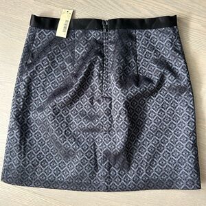 Smart Set Jacquard mini skirt